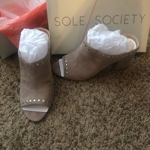 NWT Sole Society Taupe Open Toe Bootie